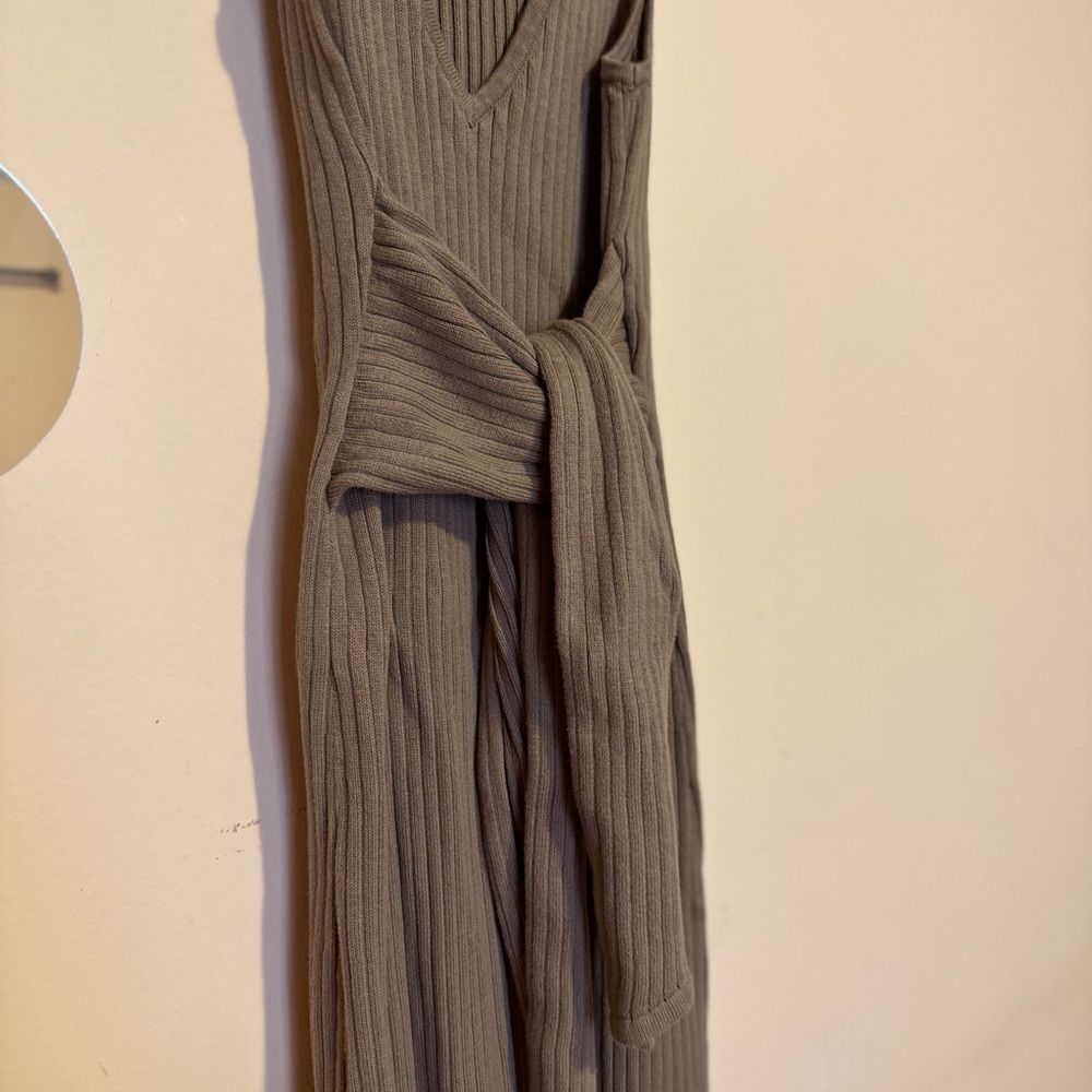 Women dress